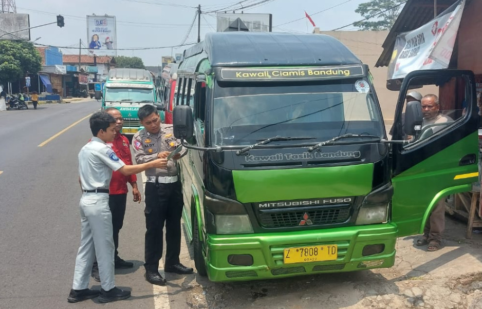 Jasa Raharja Tasikmalaya Laksanakan Uji Petik Angkutan Umum di Terminal Kawali Kabupaten Ciamis