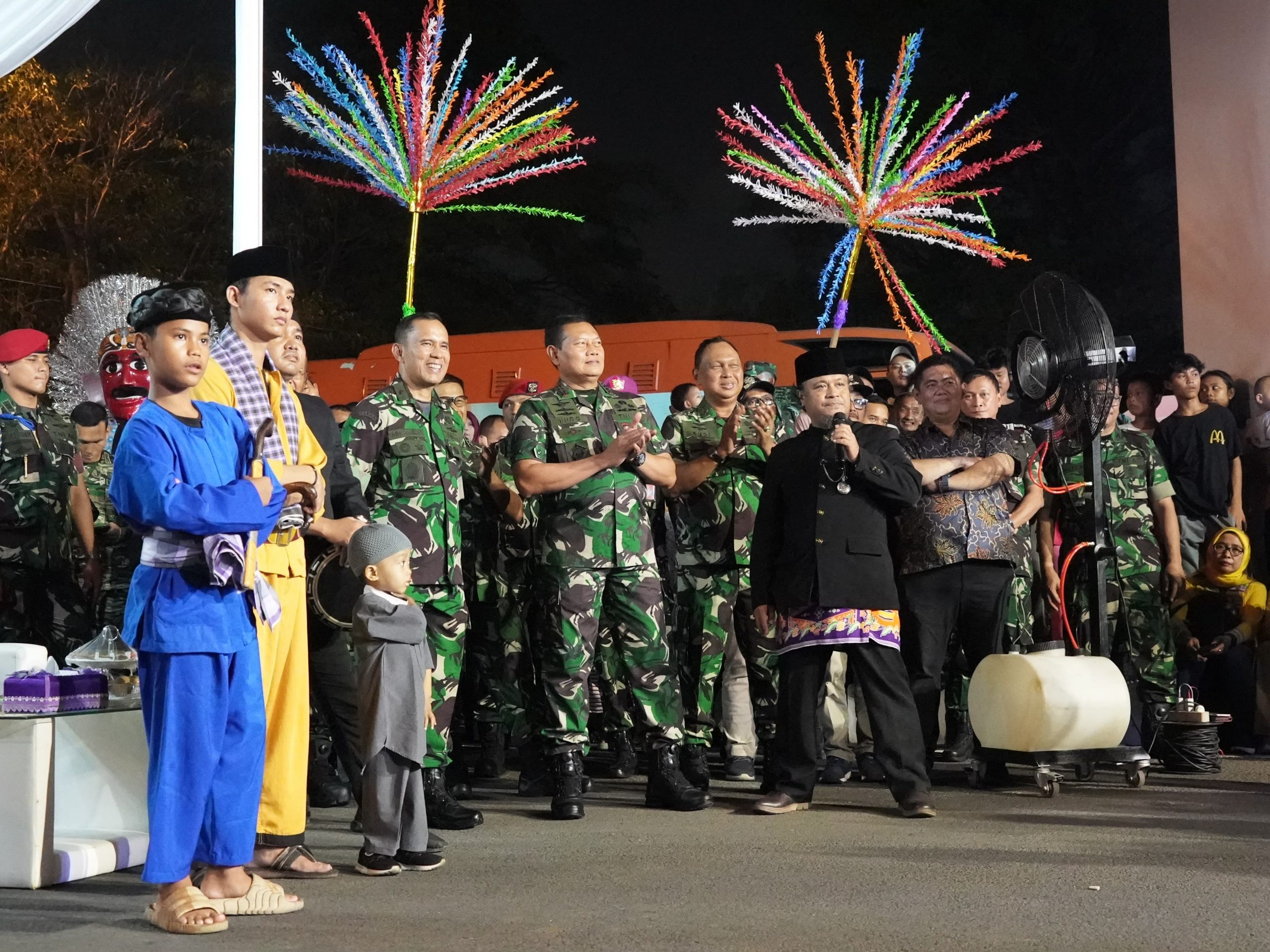 Kemayoran Heboh, Panglima TNI Berbaur Bersama Budaya Betawi