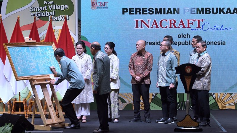 Presiden Jokowi Buka Pameran Inacraft on October 2023