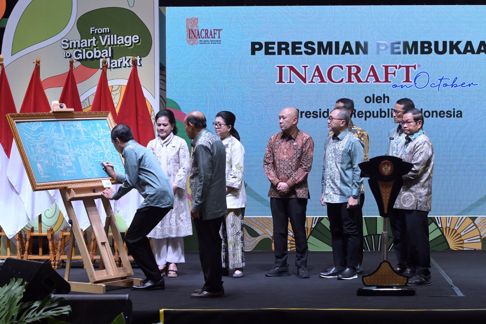 Presiden Jokowi Buka Pameran Inacraft on October 2023