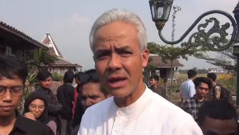 Ganjar Respons Balihonya di Bali Dicopot, Tekankan Netralitas Aparat dalam Pemilu