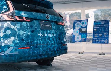 Honda CR-V Jadi Mobil Hidrogen, Dijual Mulai 2024